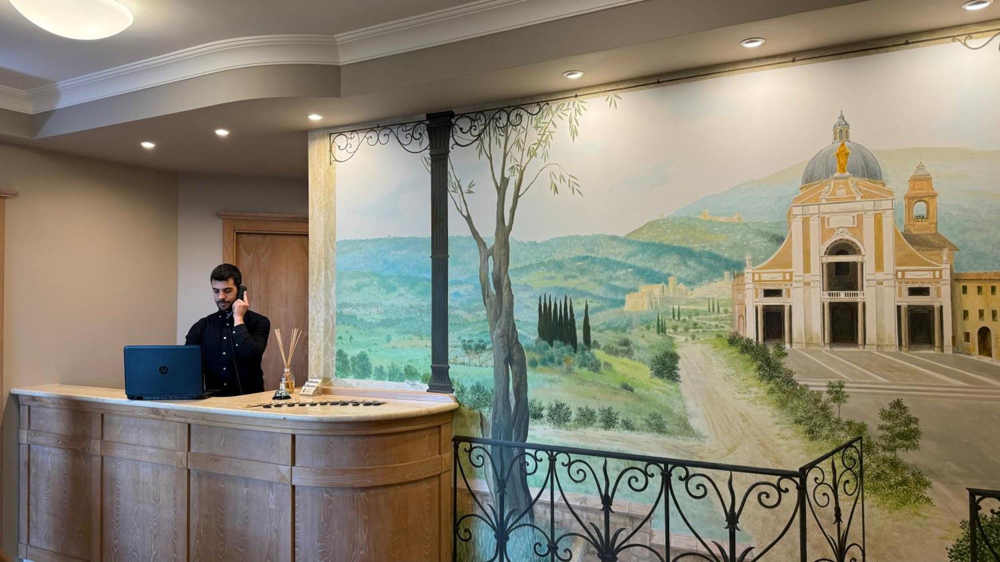 Hotel Cladan Assisi Exterior photo